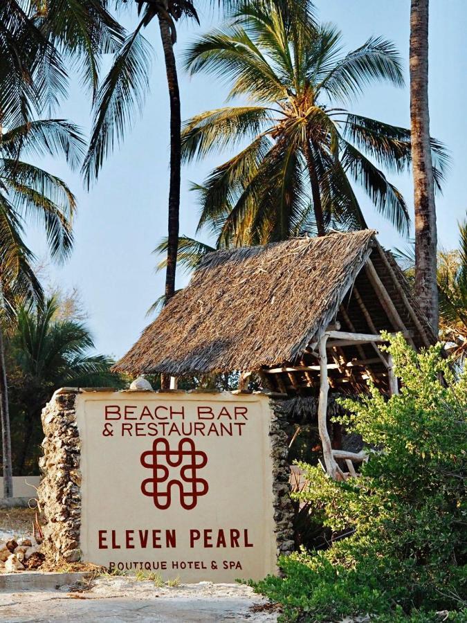 Hotel Eleven Pearl Boutique & 4*