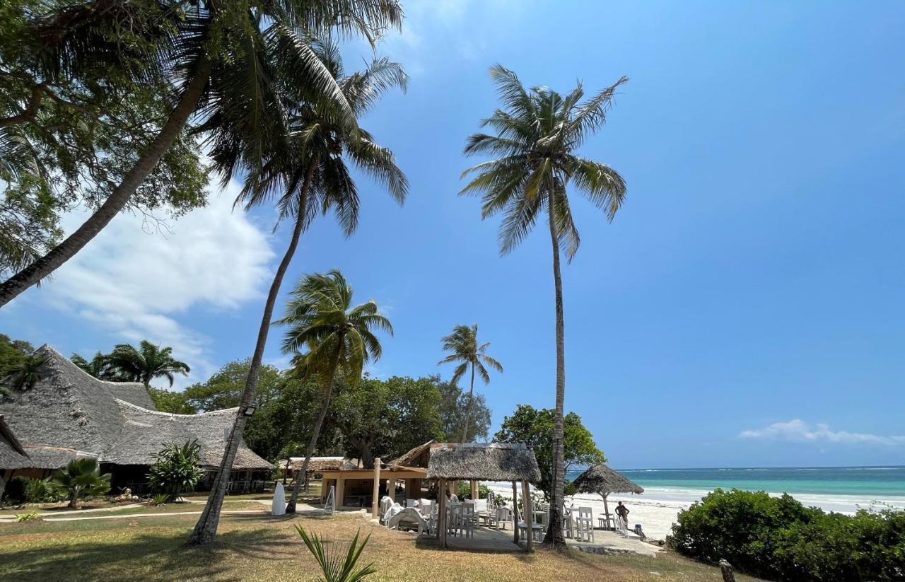 Hotel Eleven Pearl Boutique & 4*
