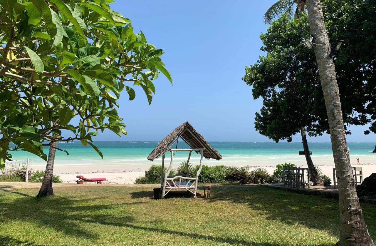 Hotel Eleven Pearl Boutique & Diani Beach